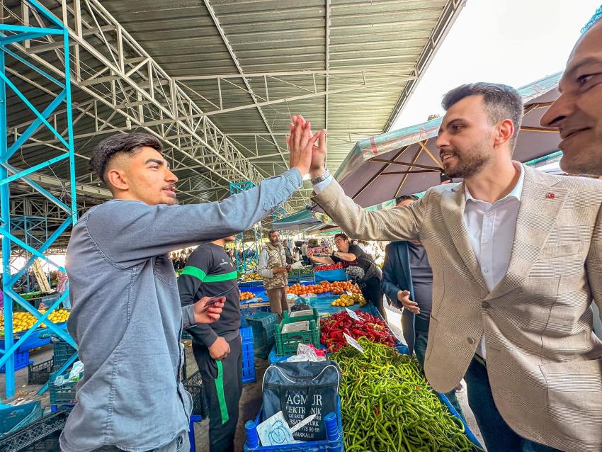 ALİ TAYLAN ÖZTAYLAN'A KÖRFEZ BÖLGESİNDE YOĞUN İLGİ