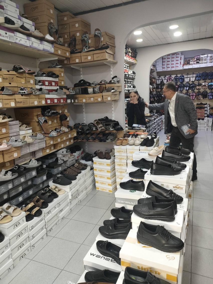 Bandırma esnafından yazar kasalı protesto... CHP’den küçük esnaf bildirgesi