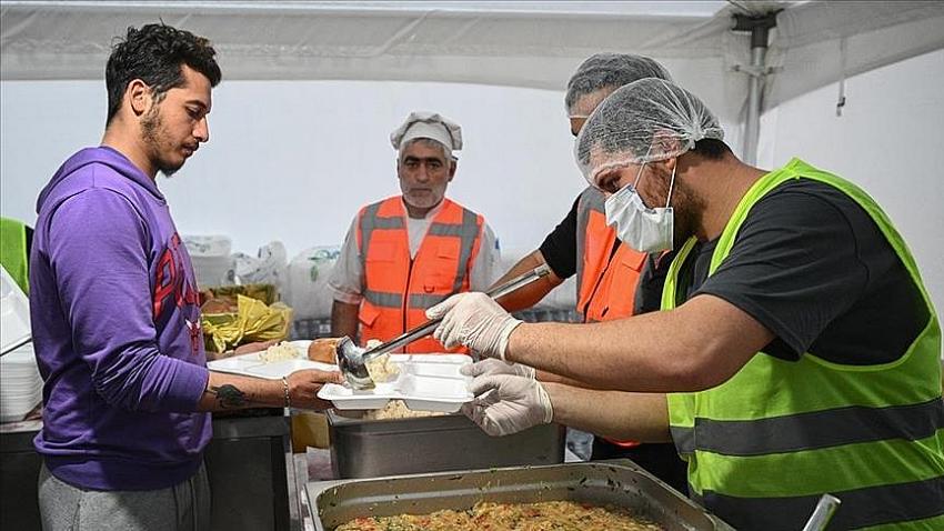 Belediyelerden deprem bölgesinde