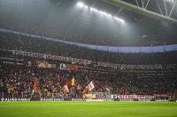 Tribünde 1 milyon taraftar