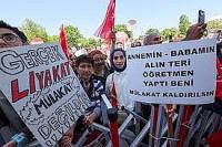 Öğretmenlerden ‘mülakat kaldırılsın’ talebi