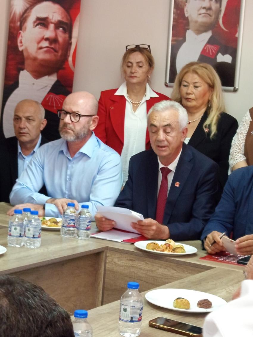 CHP İLÇE BAŞK.REMZİ POYRAZ: “BU DURUMDAN KURULUŞ DEĞERLERİMİZE DÖNEREK ÇIKACAĞIZ”