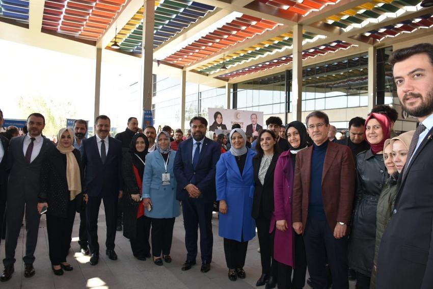 AK PARTİLİLER 71 ADAY ADAYI İÇİN TERCİH YAPTI