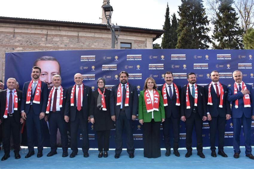 Karadeniz doğal gazı Cumhurbaşkanı Erdoğan'ın yaktığı meşale ile karaya ulaştırıldı