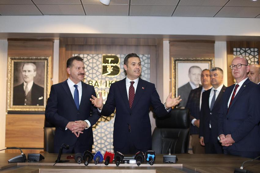BALIKESİR BÜYÜKŞEHİR BELEDİYE BAŞKANI AHMET AKIN:  ‘SEÇİMİN KAYBEDENİ YOK, TÜM BALIKESİR KAZANDI’