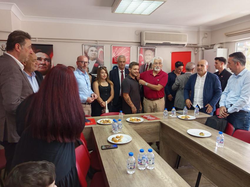 CHP İLÇE BAŞK.REMZİ POYRAZ: “BU DURUMDAN KURULUŞ DEĞERLERİMİZE DÖNEREK ÇIKACAĞIZ”