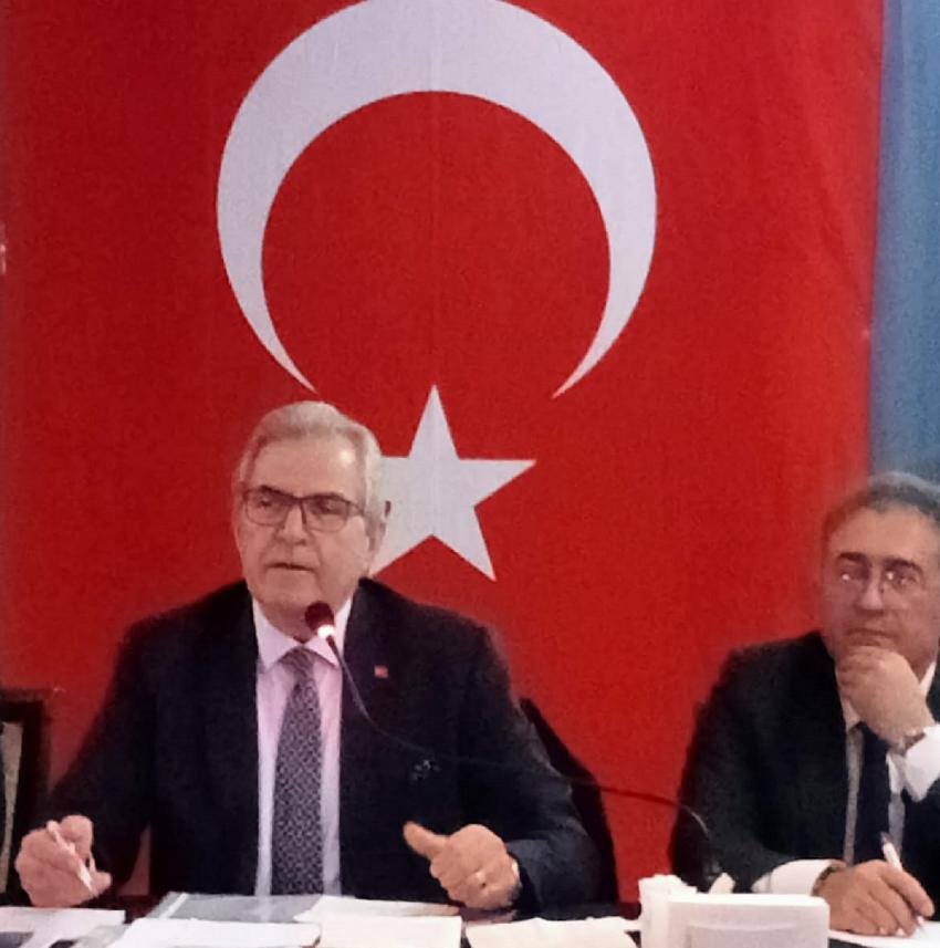 Mirza: “Bayrak yırttığımı ispat etsin kendimi Cumhuriyet meydanında yakayım. Var mı daha ötesi?”
