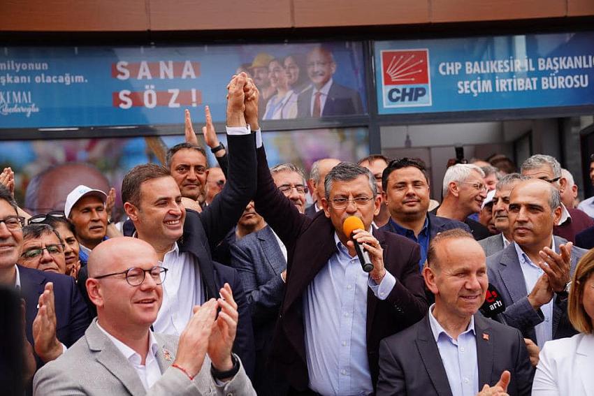 CHP SEÇİM KOORDİNASYON MERKEZİ ÖZGÜR ÖZEL’İN KATILIMIYLA AÇILDI