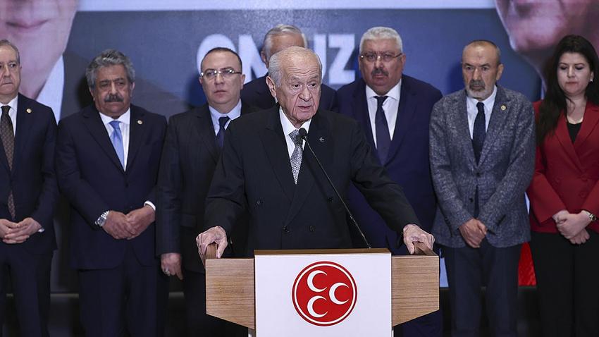 BAHÇELİ: 