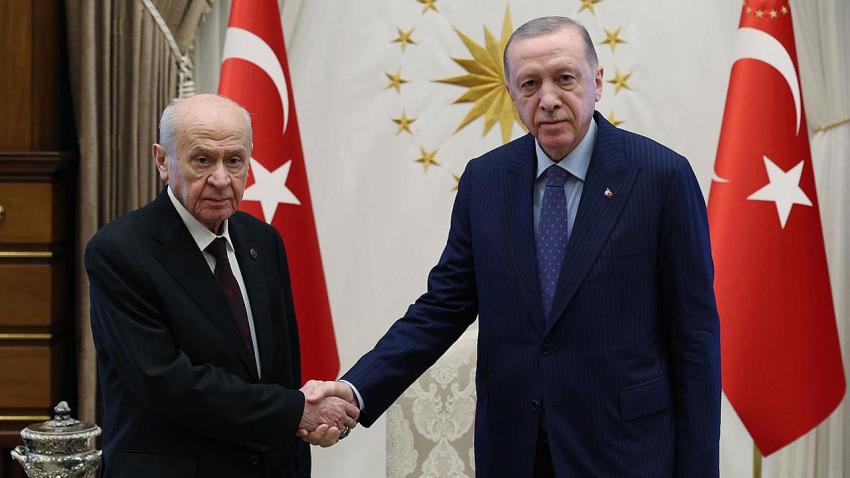 BAHÇELİ:'EMPERYALİST ÜLKELER TÜRKİYE'YE SİLAH ÇEKMEKTE'