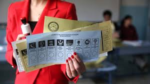 3 ilçe ve 4 beldede seçmen sandığa gitti!