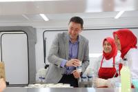 BANDIRMA BELEDİYESİ’NİN MOBİL İKRAM ARACI HİZMETE BAŞLADI