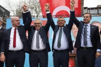 Özgür Özel: “Balıkesir’de yarım kalan hikayeyi tamamlamaya geliyoruz”