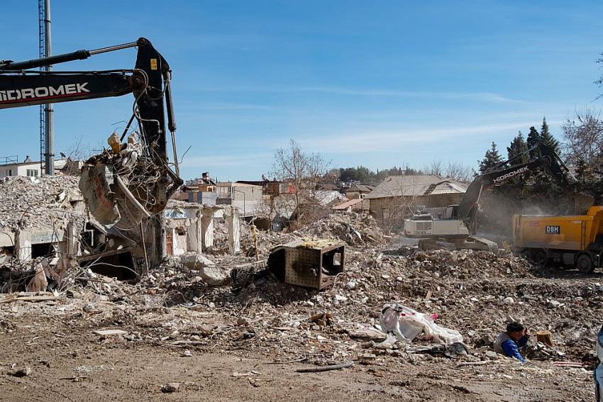 Deprem bölgesindeki inşa ve ihya süreci nasıl olacak