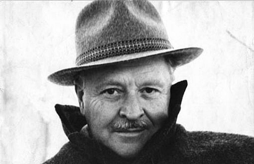 Okday Korunan yazdı: Nâzım Hikmet'e ölüm yok